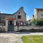 La Maison Du De Conde 4*