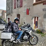 La Maison Du De Conde 4* Charroux-dʼAllier