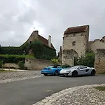 La Maison Du De Conde 4*