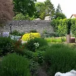 La Maison Du De Conde Charroux-dʼAllier