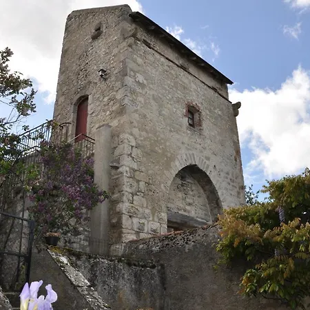La Maison Du De Condé Pensión 4*