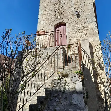 Guest house La Maison Du De Conde Charroux-d'Allier