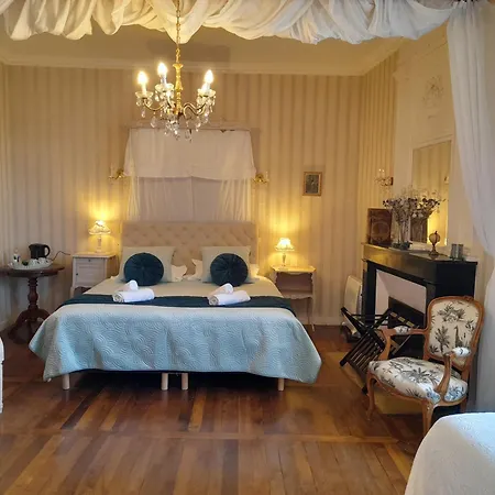 La Maison Du De Conde Charroux-dʼAllier