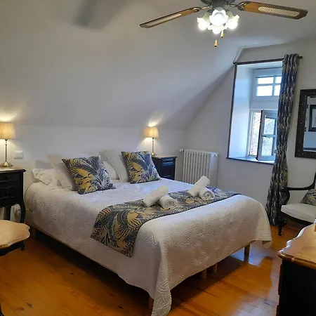 La Maison Du De Conde Casa de hóspedes Charroux-dʼAllier