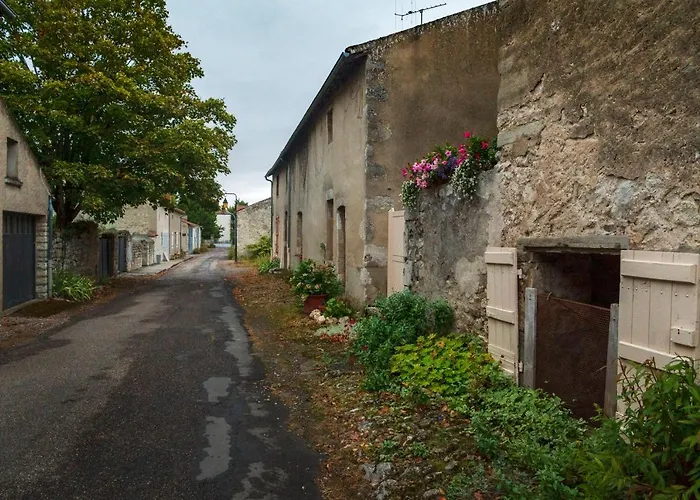 La Maison Du De Conde Casa de hóspedes Charroux-dʼAllier