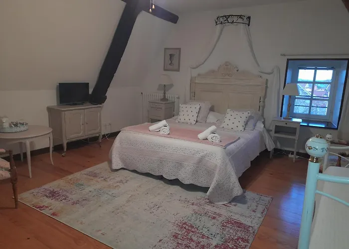 La Maison Du De Conde 4* Charroux-d'Allier