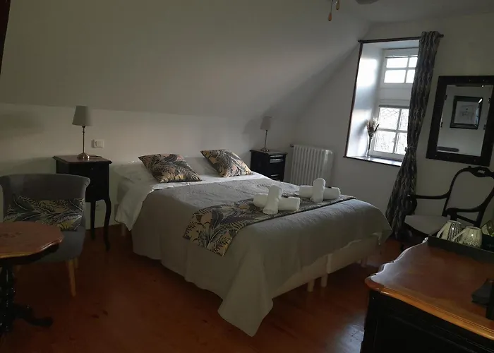 Guest house La Maison Du De Conde Charroux-d'Allier