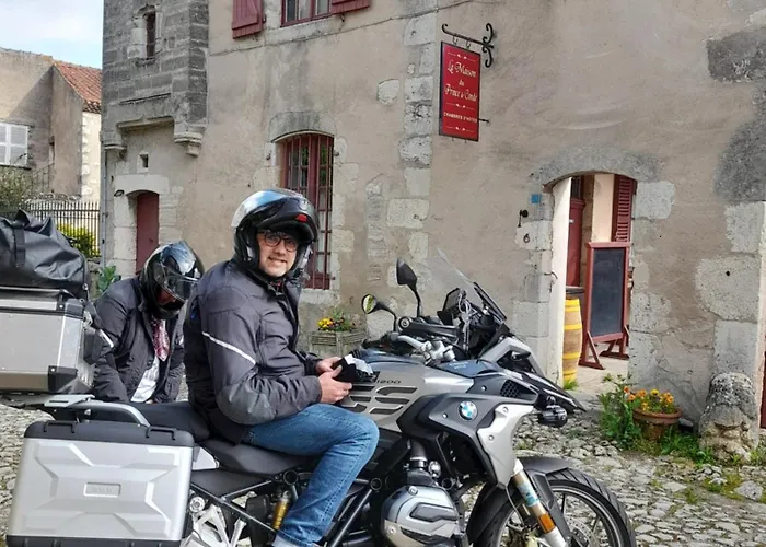 La Maison Du De Conde 4* Charroux-d'Allier