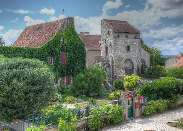 La Maison Du De Conde 4* Charroux-dʼAllier