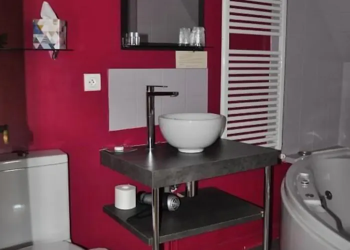 La Maison Du De Conde 4* Charroux-dʼAllier